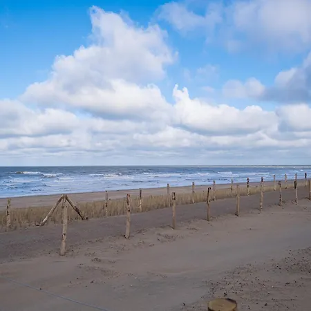 Cozy By The Sea, Cleaning Included Apartment Westende